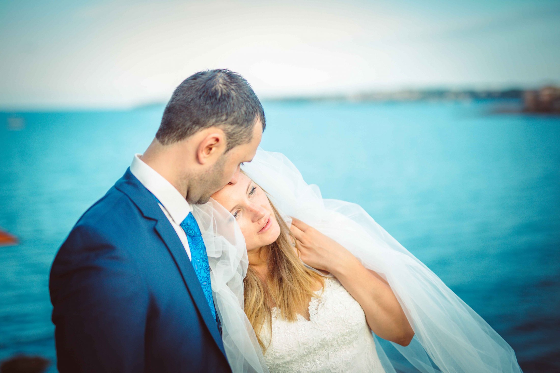 Сватбата на Христо и Ана в Бургас - сватбен фотографот студио Скайвю, Пловдив